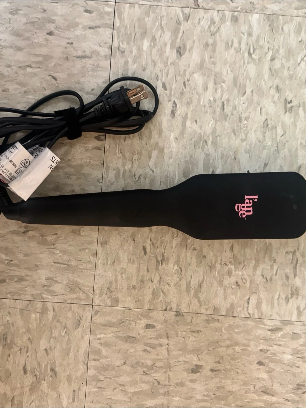 Black and Rose Gold Heated Straightening Brush  from Lange